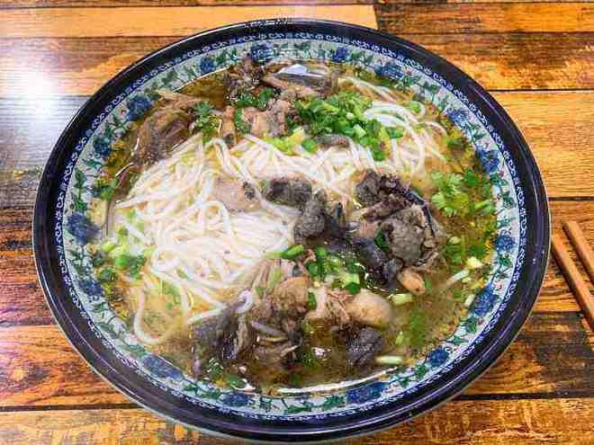 鸡吃米线瓜,探寻乡村美食的独特魅力